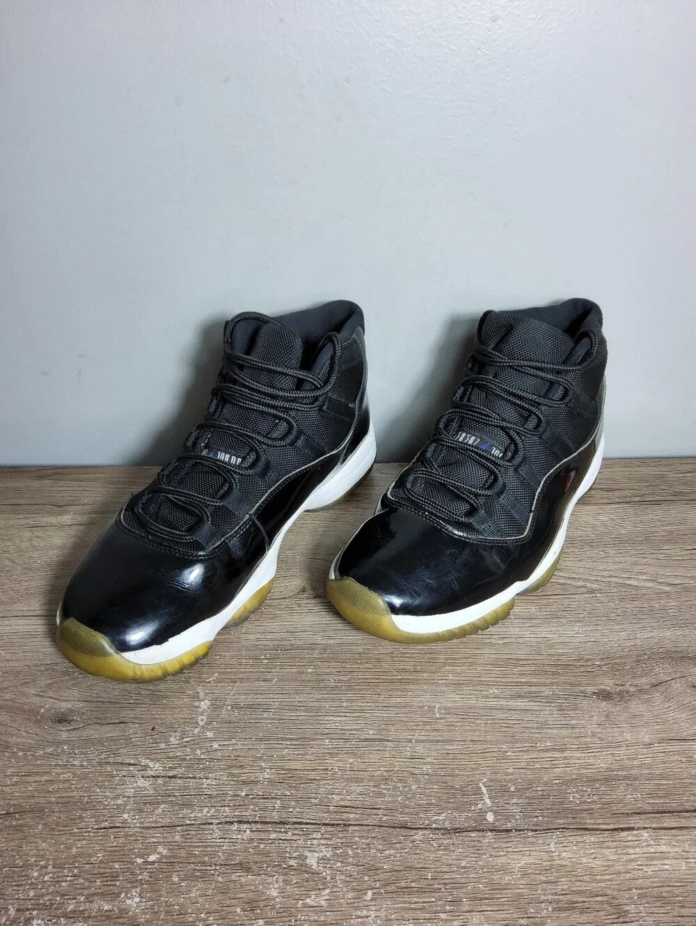 Nike Air Jordan 11 Retro Space Jam Black Blue Mens Size 10